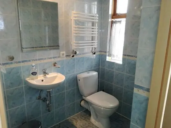 Üç Kişilik Oda, Özel Banyo
