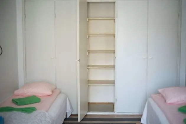 Dört Kişilik Oda, Ortak Banyo