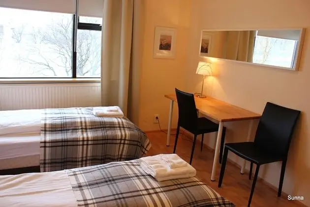 Basic Twin Room with Shared Bathroom