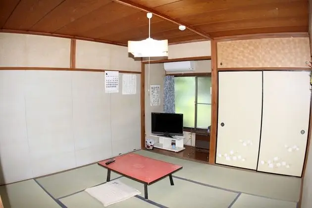 Traditional Oda (Japanese Style, 3 Guests)