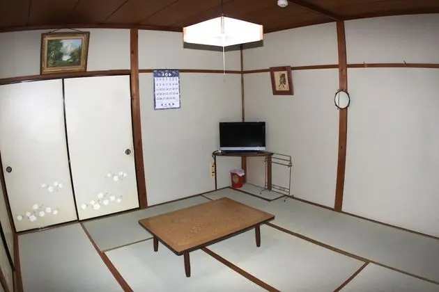 Traditional Oda (Japanese Style, 4 Guests)