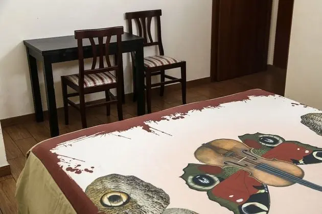 Büyük Yataklı Tek Kişilik Oda, Banyolu/Duşlu