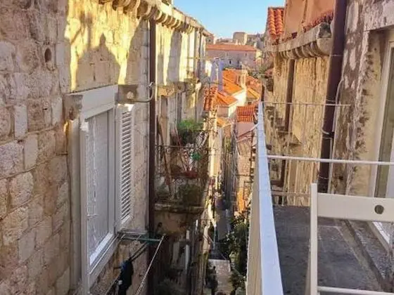 Tek Büyük Yataklı Oda (Double Room (First Floor))