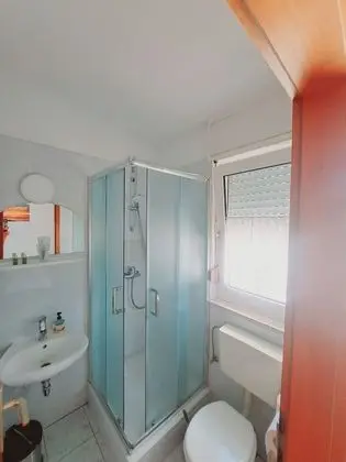 Classic Tek Büyük Yataklı Oda