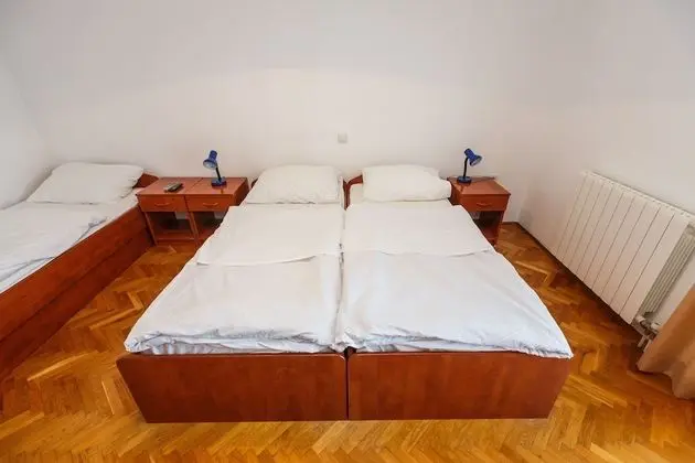 Classic Üç Kişilik Oda, Balkon