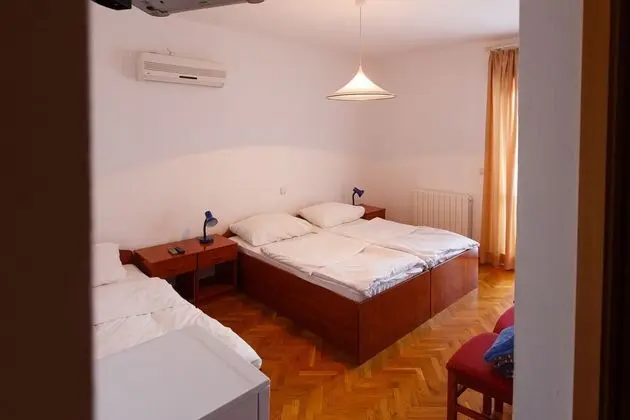 Classic Üç Kişilik Oda, Balkon