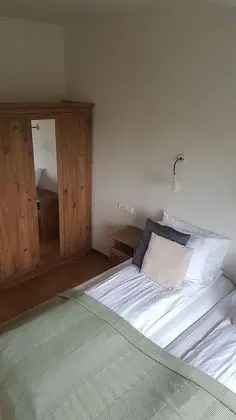 Tek Büyük veya İki Ayrı Yataklı Oda, Özel Banyo