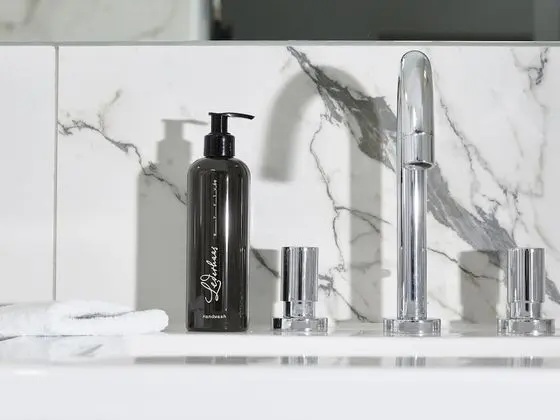 Deluxe Tek Büyük Yataklı Oda, Engellilere Uygun, Park Manzaralı (1. Stock)