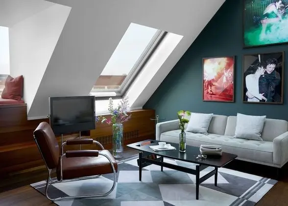 Süit (Maisonette, 8. Stock)