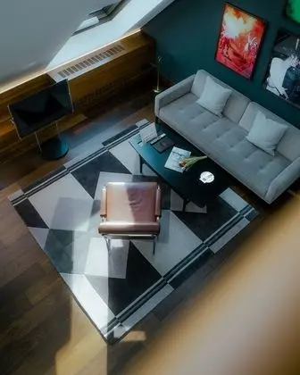 Süit (Maisonette, 8. Stock)