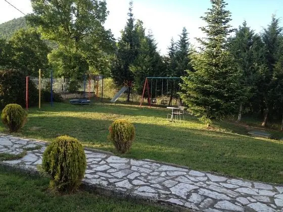 İki Ayrı Yataklı Oda, Dağ Manzaralı