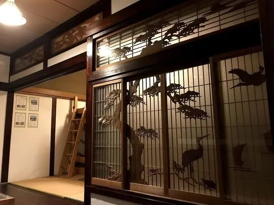 Standard Ortak Ranzalı Oda, Sadece kadınlar için, Sigara İçilmez, Denize Bakan