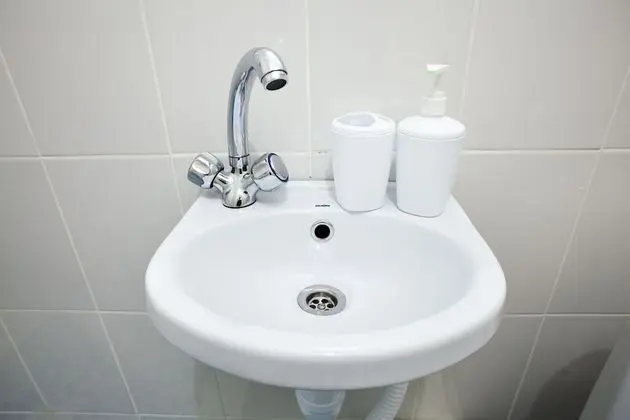 Basic Tek Büyük Yataklı Oda