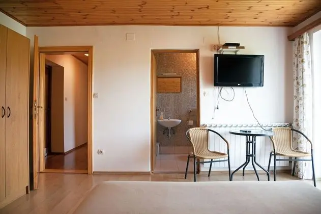 Üç Kişilik Oda (Room With Landscape View)