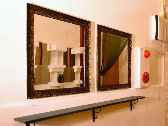 Oda (Capsule Room, Women only for 2 People)