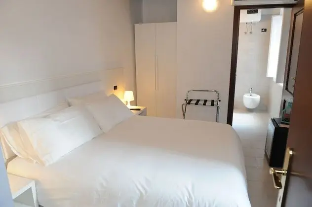 Economy Tek Büyük veya İki Ayrı Yataklı Oda (Biscione)