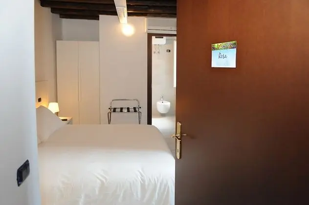 Economy Tek Büyük veya İki Ayrı Yataklı Oda (Biscione)