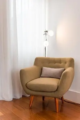 Ev