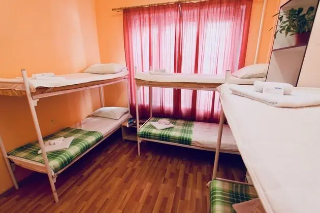 Ortak Ranzalı Oda, Sadece kadınlar için (6 beds)
