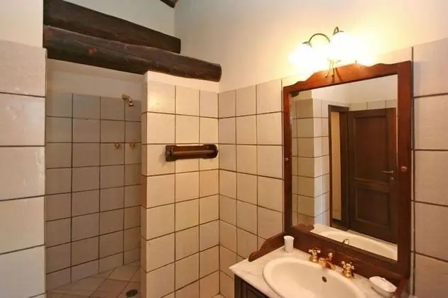 Villa, Birden Çok Yatak Odası (Villa Guia)
