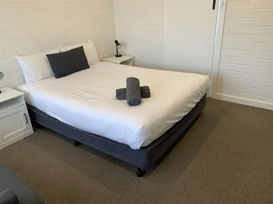 Oda (Budget Queen Room )