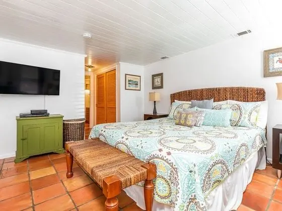 Ev, Birden Çok Yatak, Havuz Kullanımı, Havuz Manzaralı