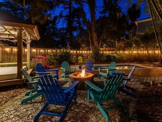 Ev, Birden Çok Yatak, Havuz Kullanımı, Havuz Manzaralı