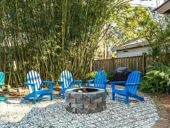 Ev, Birden Çok Yatak, Havuz Kullanımı, Havuz Manzaralı