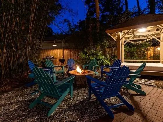 Ev, Birden Çok Yatak, Havuz Kullanımı, Havuz Manzaralı