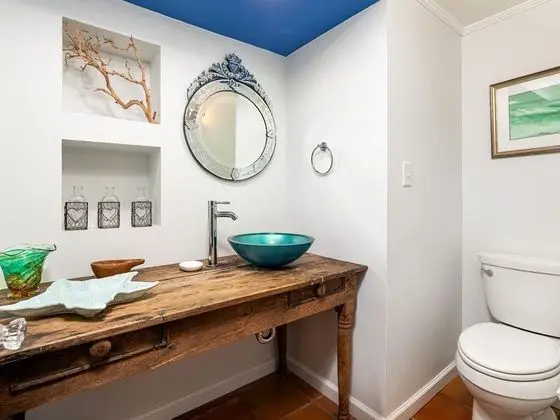 Ev, Birden Çok Yatak, Havuz Kullanımı, Havuz Manzaralı