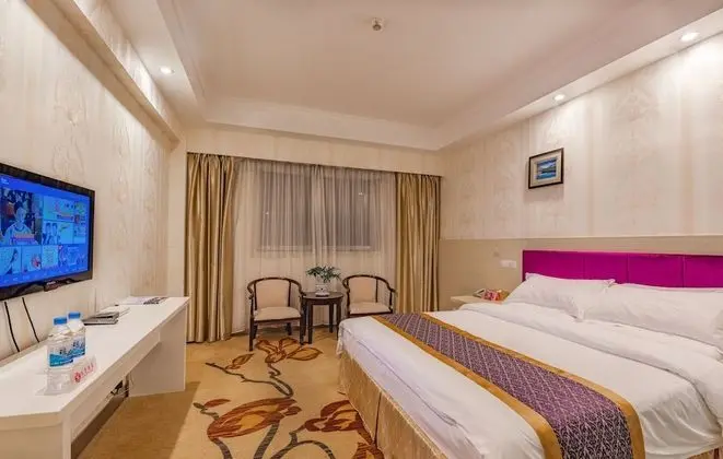Deluxe Tek Büyük Yataklı Oda