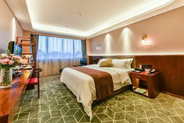 Deluxe Tek Büyük Yataklı Oda, 1 Büyük (Queen) Boy Yatak, Sigara İçilmez, Tepe Manzaralı