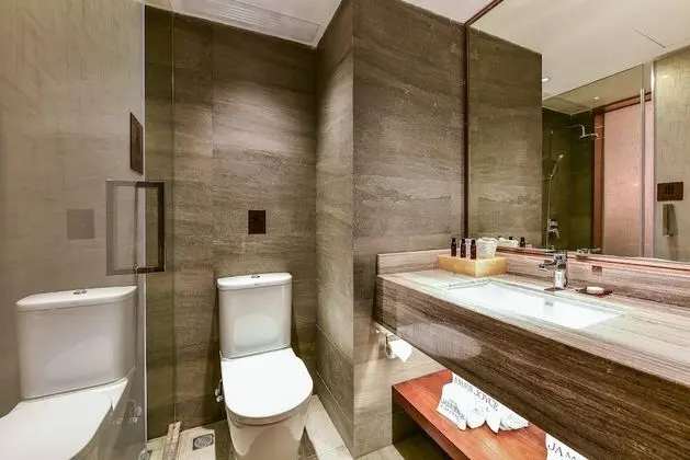 Deluxe Tek Büyük Yataklı Oda, 1 Büyük (Queen) Boy Yatak, Sigara İçilmez, Tepe Manzaralı