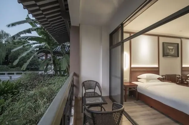 Comfort Oda, 2 Çift Kişilik Yatak, Avlu Manzaralı