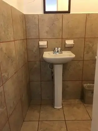 Tek Büyük Yataklı Oda, 2 Çift Kişilik Yatak