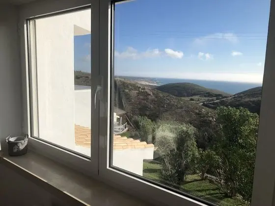 Tek Büyük veya İki Ayrı Yataklı Oda, Okyanus Manzaralı