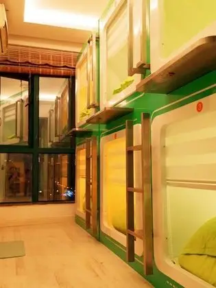 Ortak Ranzalı Oda, Sadece kadınlar için