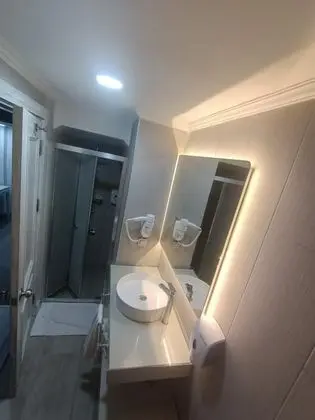 Standart Oda, Şehir Manzaralı