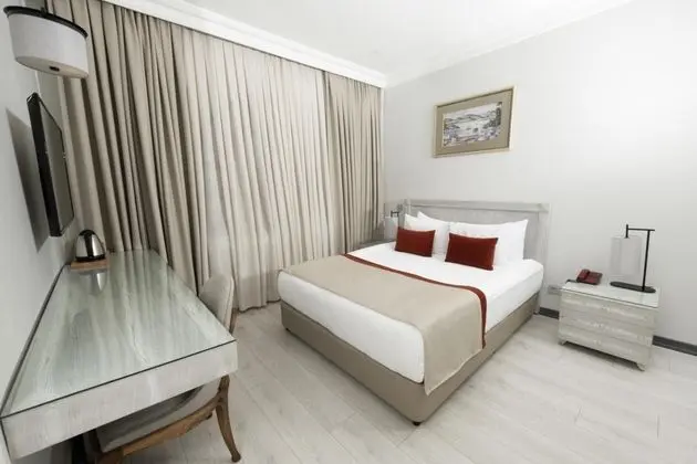 Standart Oda, Şehir Manzaralı