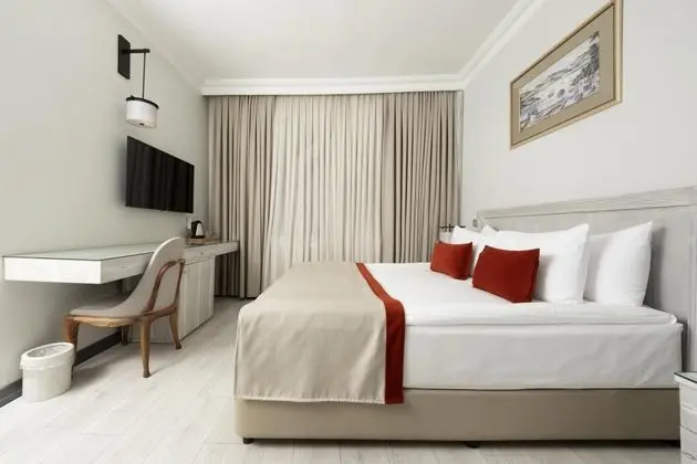 Standart Oda, Şehir Manzaralı