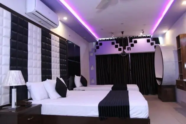 Deluxe Üç Kişilik Oda