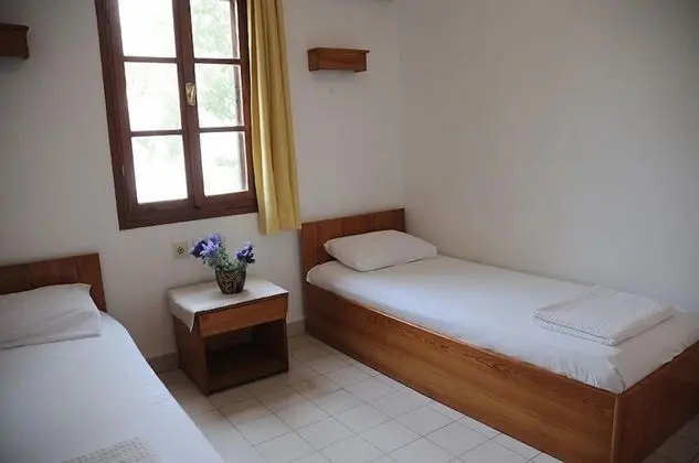 Tek Kişilik Oda, Özel Banyo, Bahçe Manzaralı
