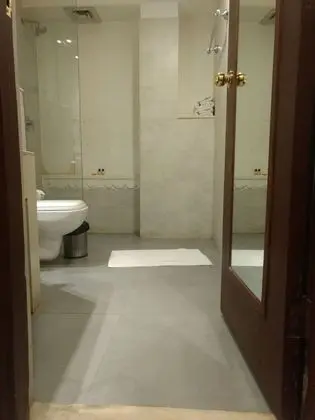 Standard Oda, 1 Büyük (Queen) Boy Yatak