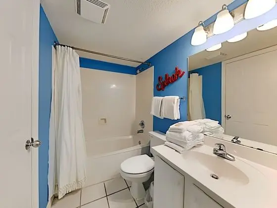 Daire, Birden Çok Yatak, Balkon, Okyanus Manzaralı (#117 West)