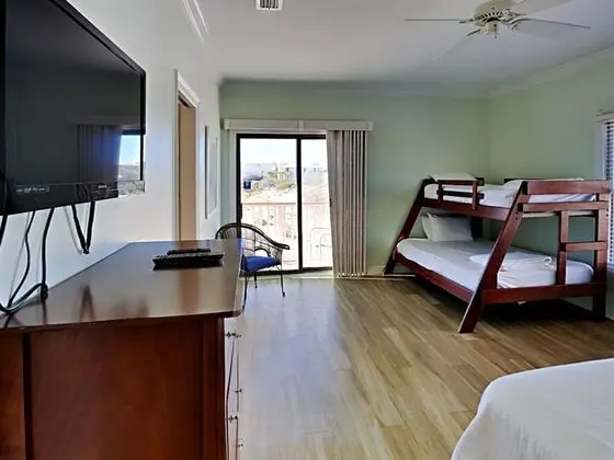 Ev, Birden Çok Yatak, Balkon, Okyanus Manzaralı