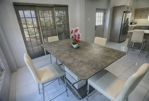 Ev (Gulfview Townhouse with Pool and Jacu)