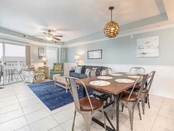 Daire, Birden Çok Yatak, Havuz Kullanımı, Kısmi Deniz Manzarası (633)