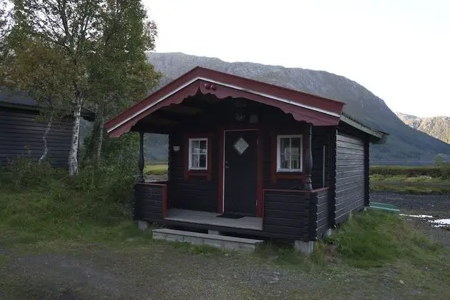 Kulübe, Ortak Banyo (3)