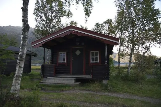 Kulübe, Ortak Banyo (4)