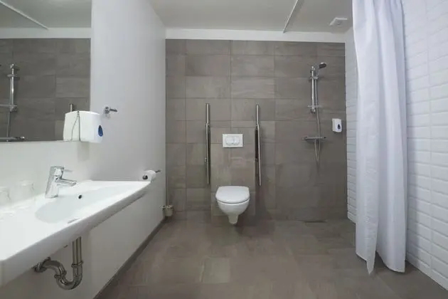 Superior Tek Büyük veya İki Ayrı Yataklı Oda